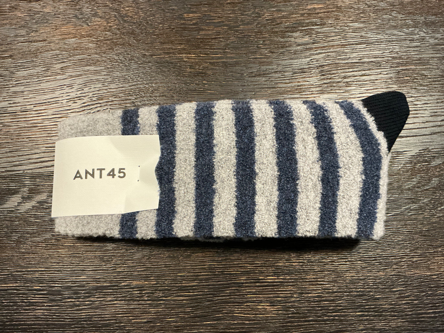 ANT45 Kuah Short Socks