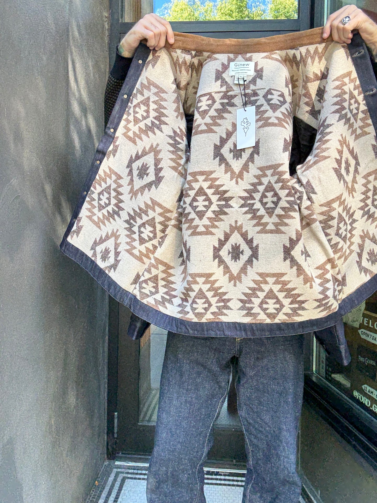 Ginew Barn Coat