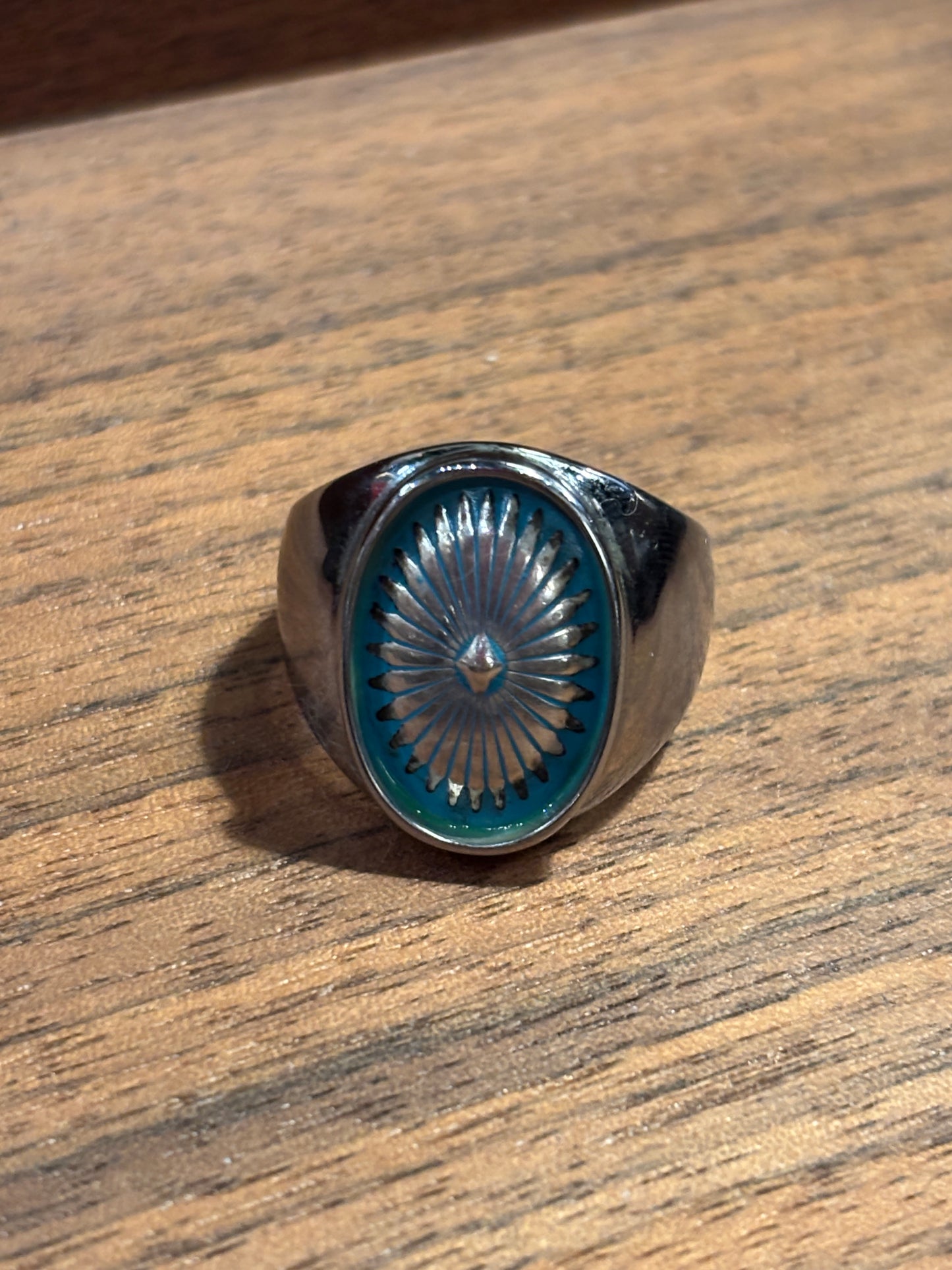 B173 Chevaliere Concho Turquoise