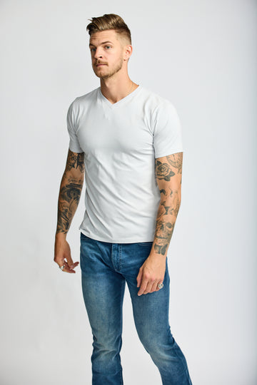 Easy Mondays V Neck