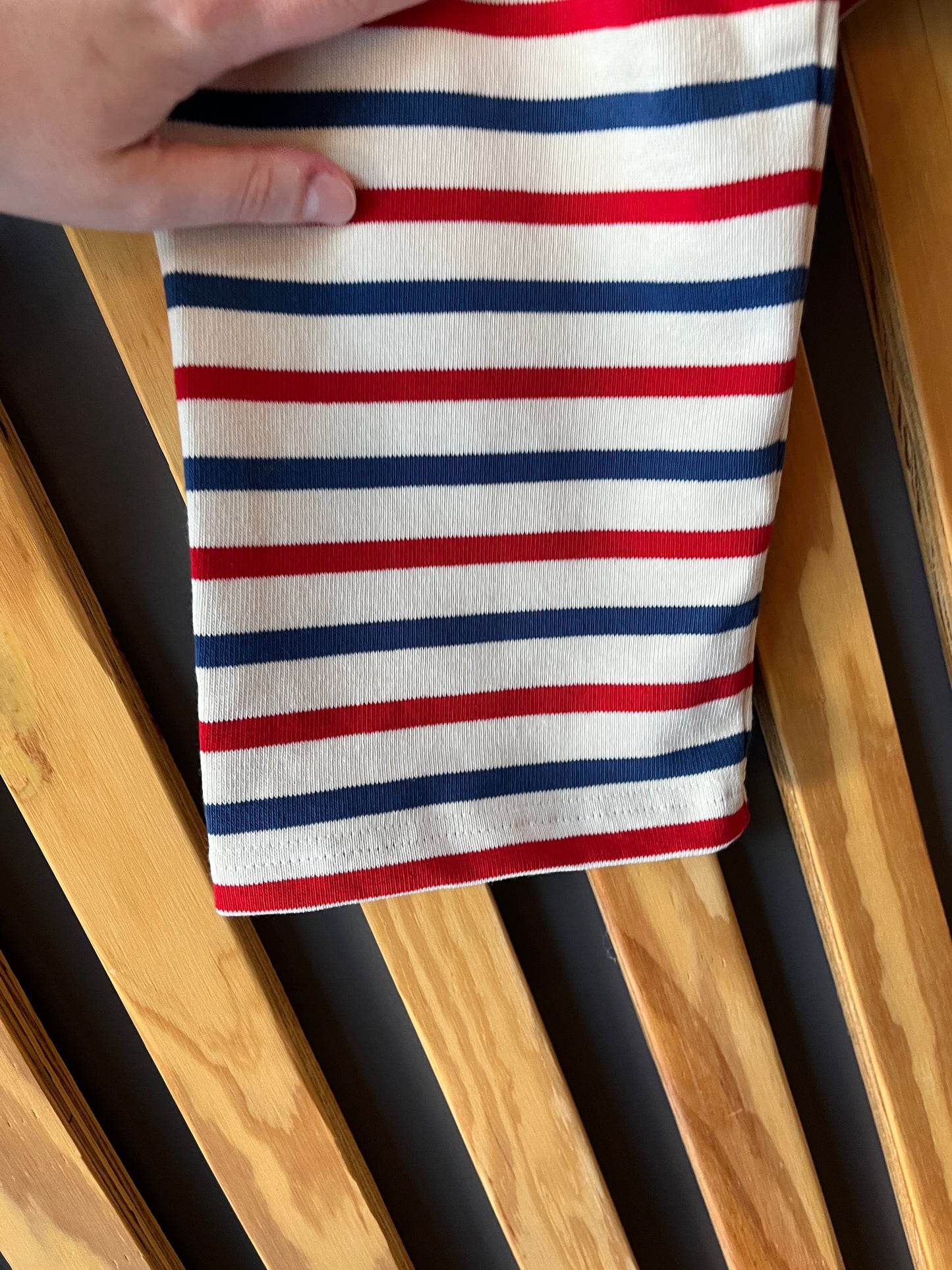White, Blue. Red, 1