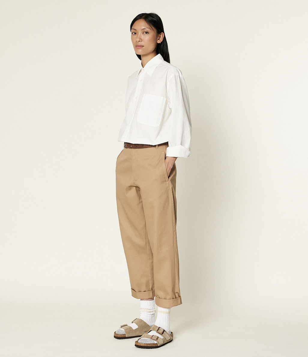 16 Khaki, S