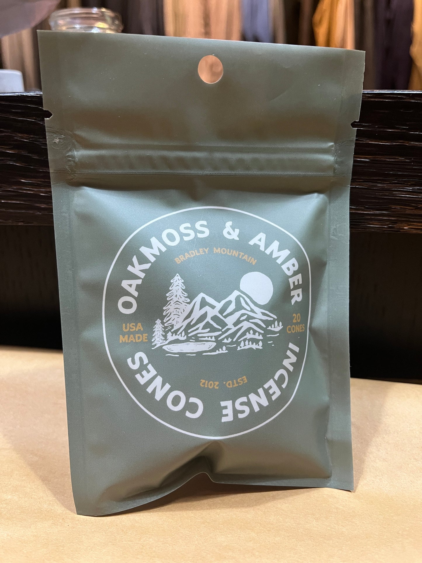 Oakmoss & Amber Incense Cones