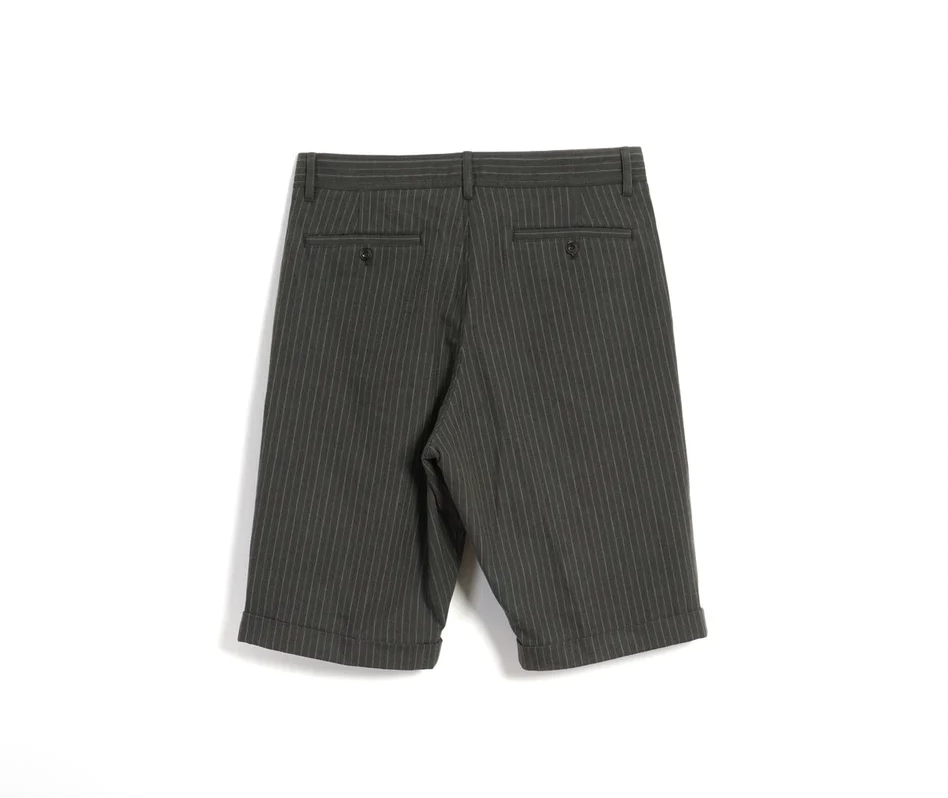Birk Single Pleated Shorts