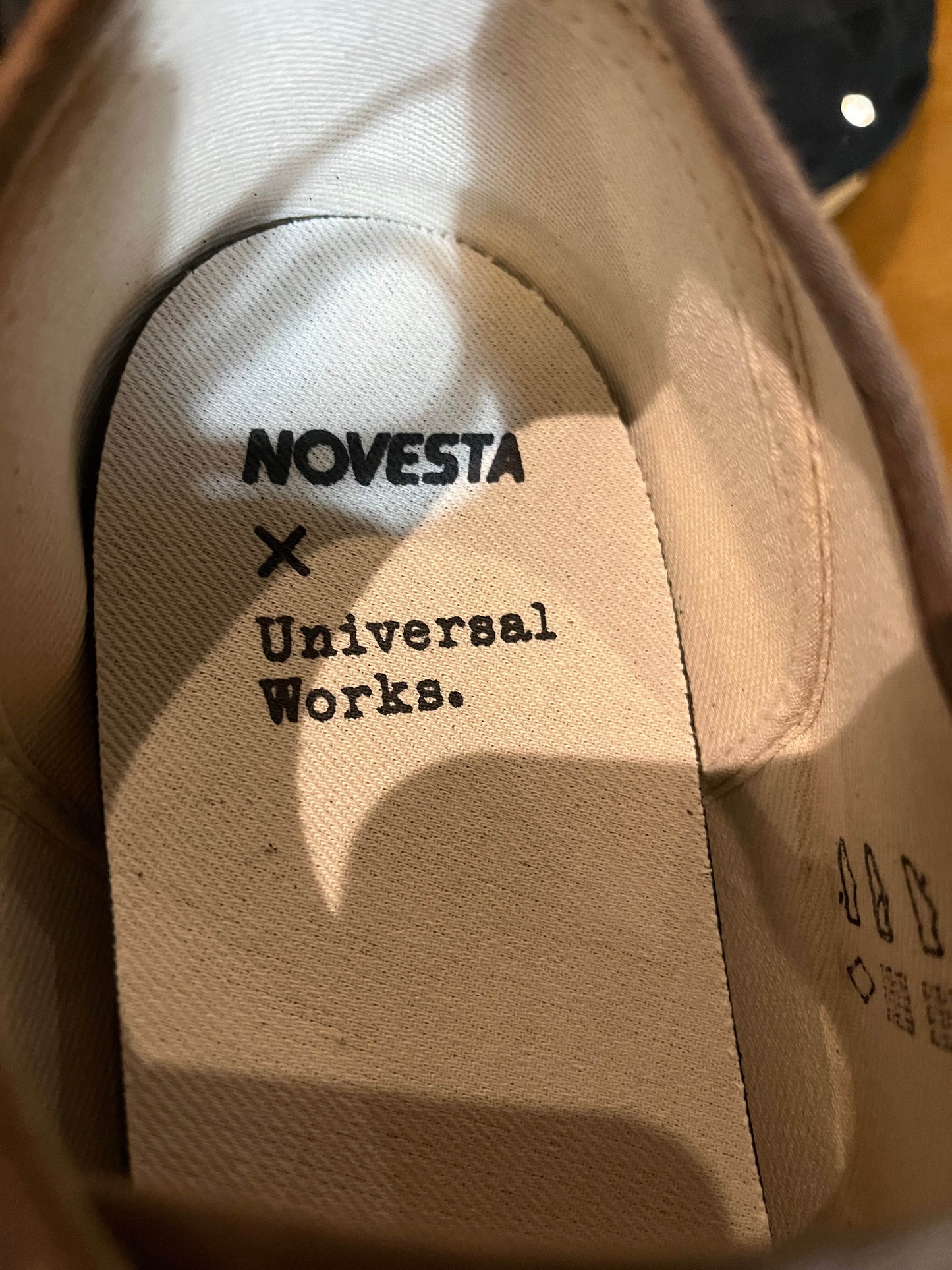 UW Novesta Sneaker