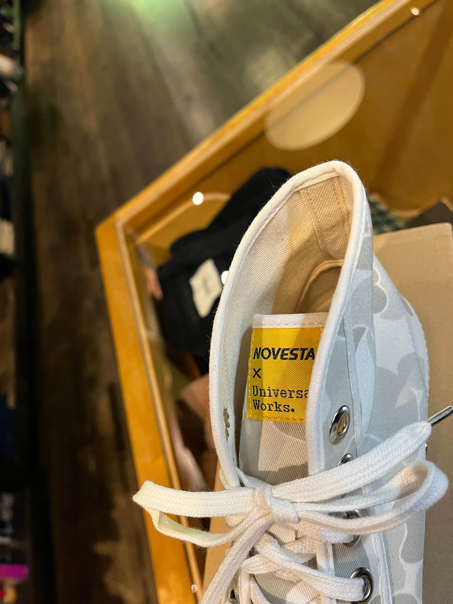 UW Novesta Sneaker