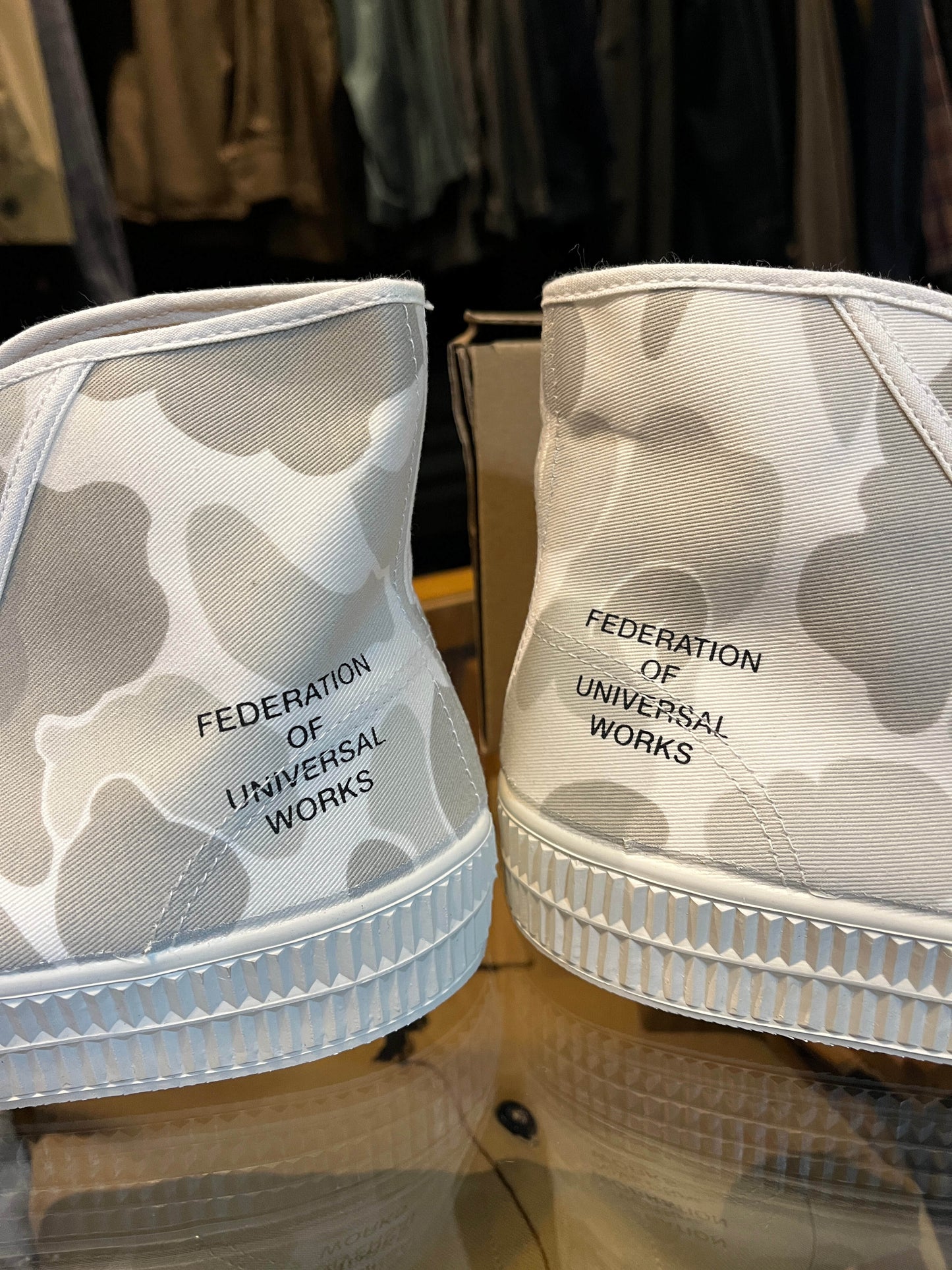 UW Novesta Sneaker