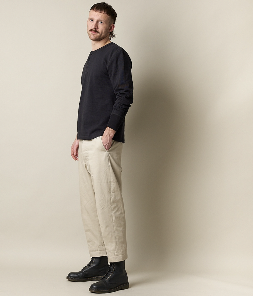 2S04 Heavy Henley