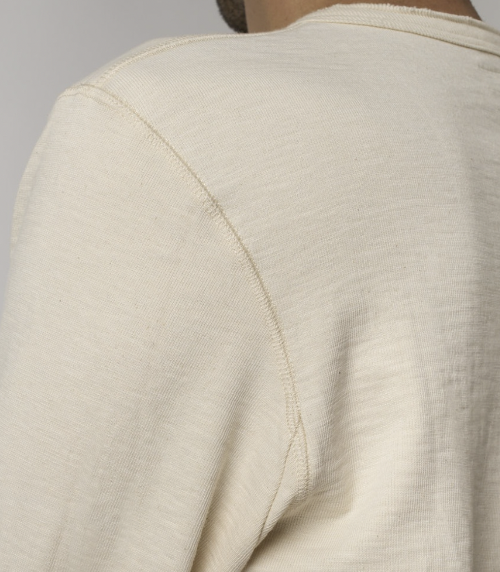2S04 Heavy Henley