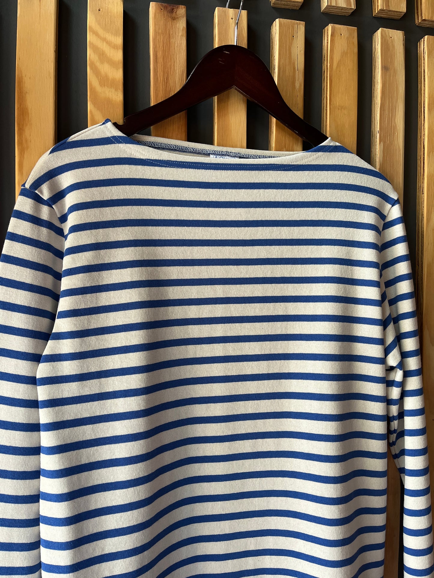 B211 Unisex Mariner Long Sleeve