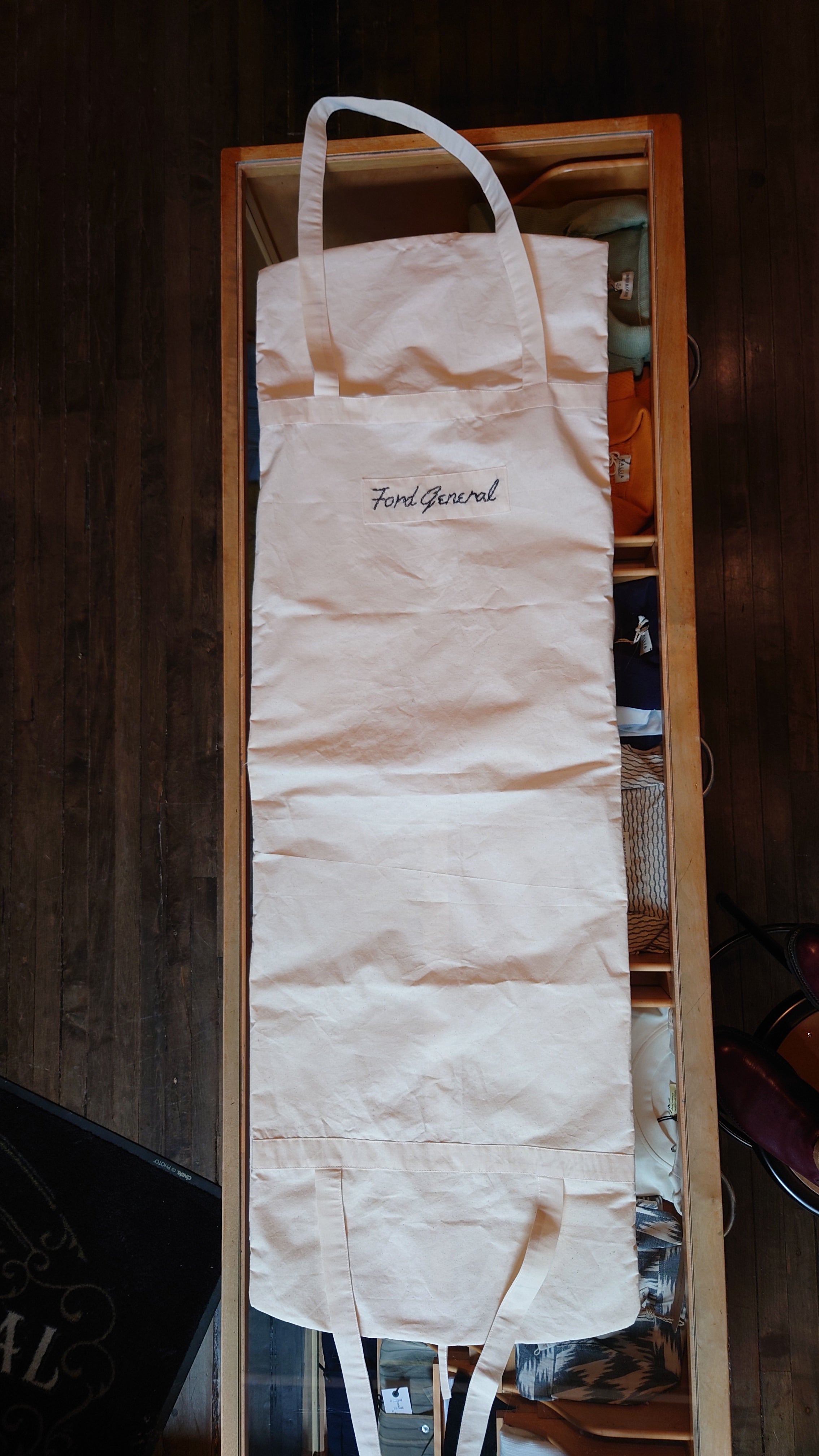 Ford General Garment Bag
