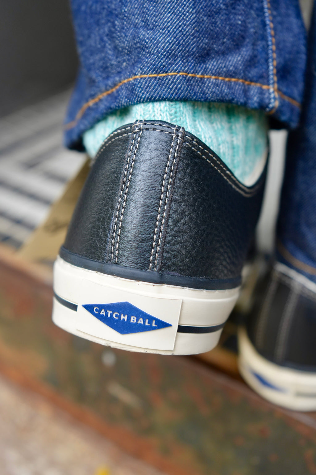 Catchball B-01 Leather Sneakers