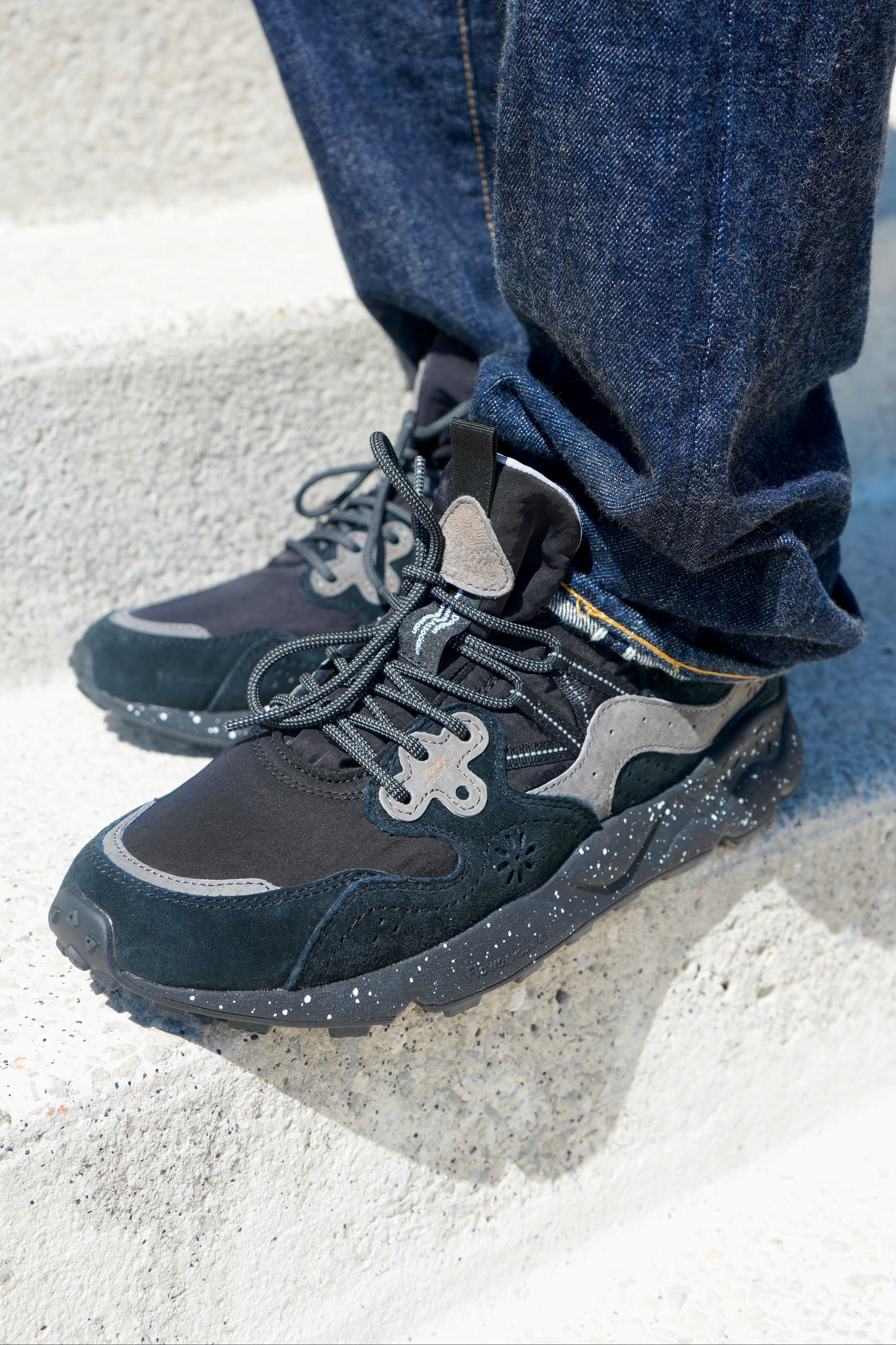 Flower Mountain Yamano 3 Uni Black
