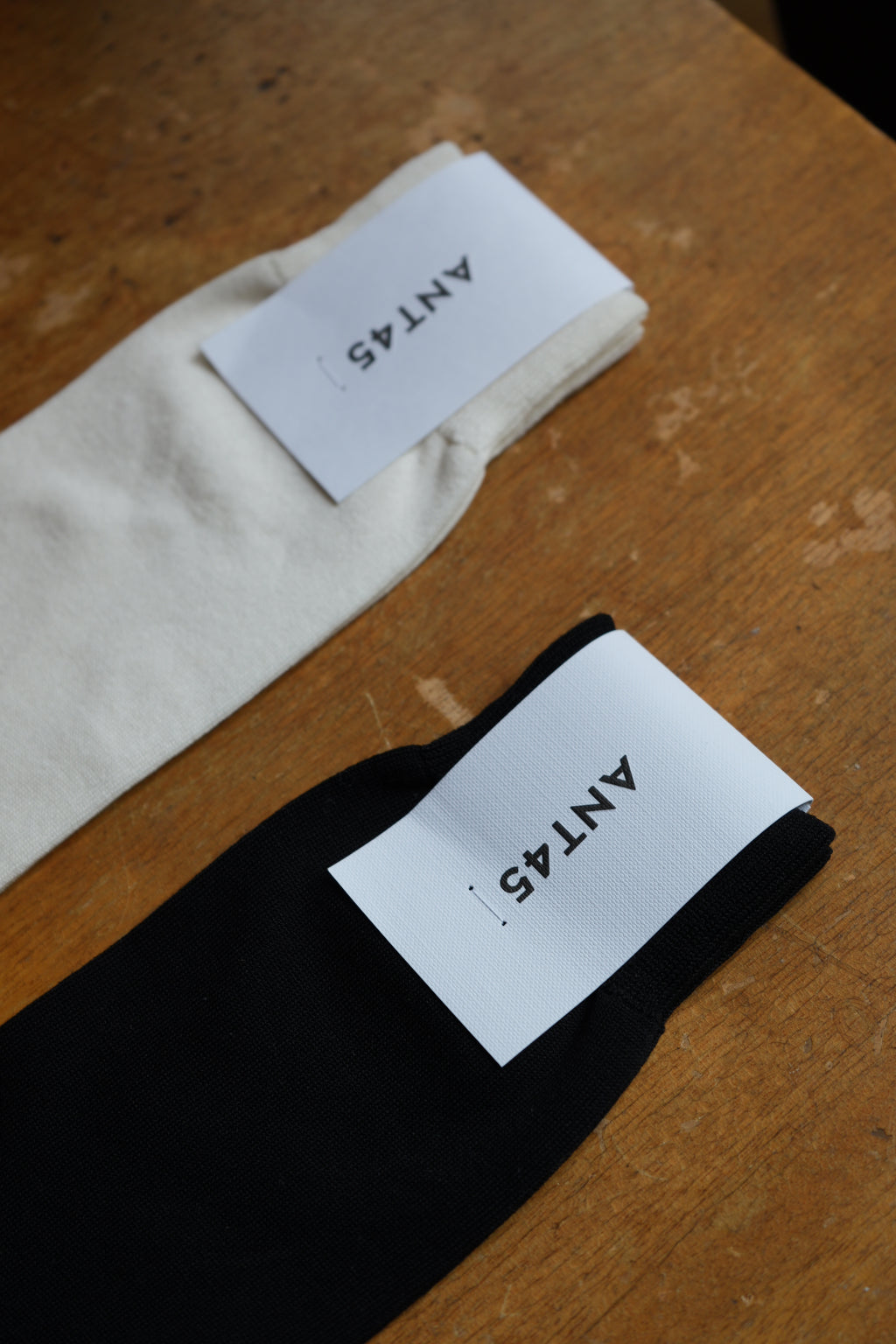 ANT45 Pond Short Socks