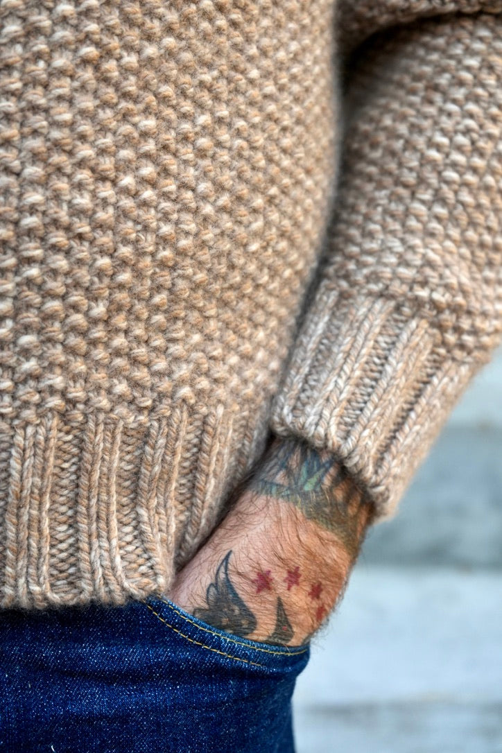 McGeorge of Scotland Raglan Sleeve Crewneck Sweater