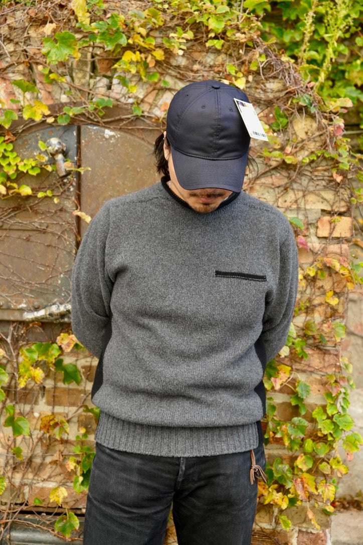 Inis Meain Pocket Contrast Sweater