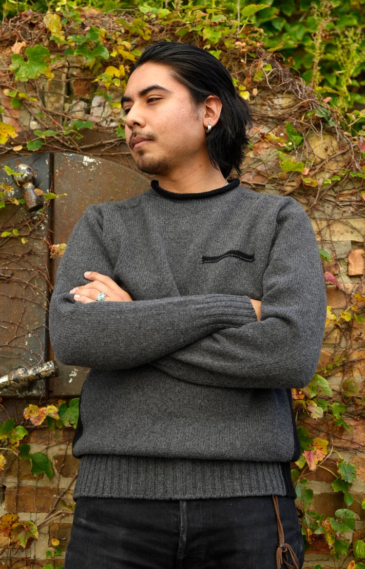 Inis Meain Pocket Contrast Sweater