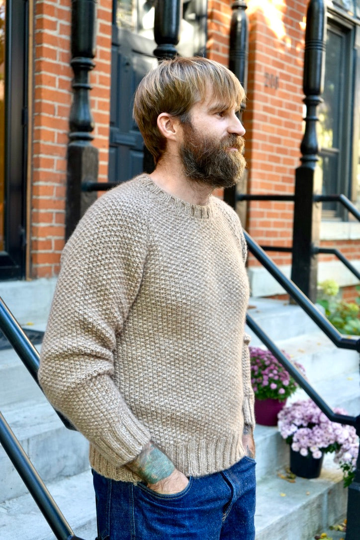 McGeorge of Scotland Raglan Sleeve Crewneck Sweater