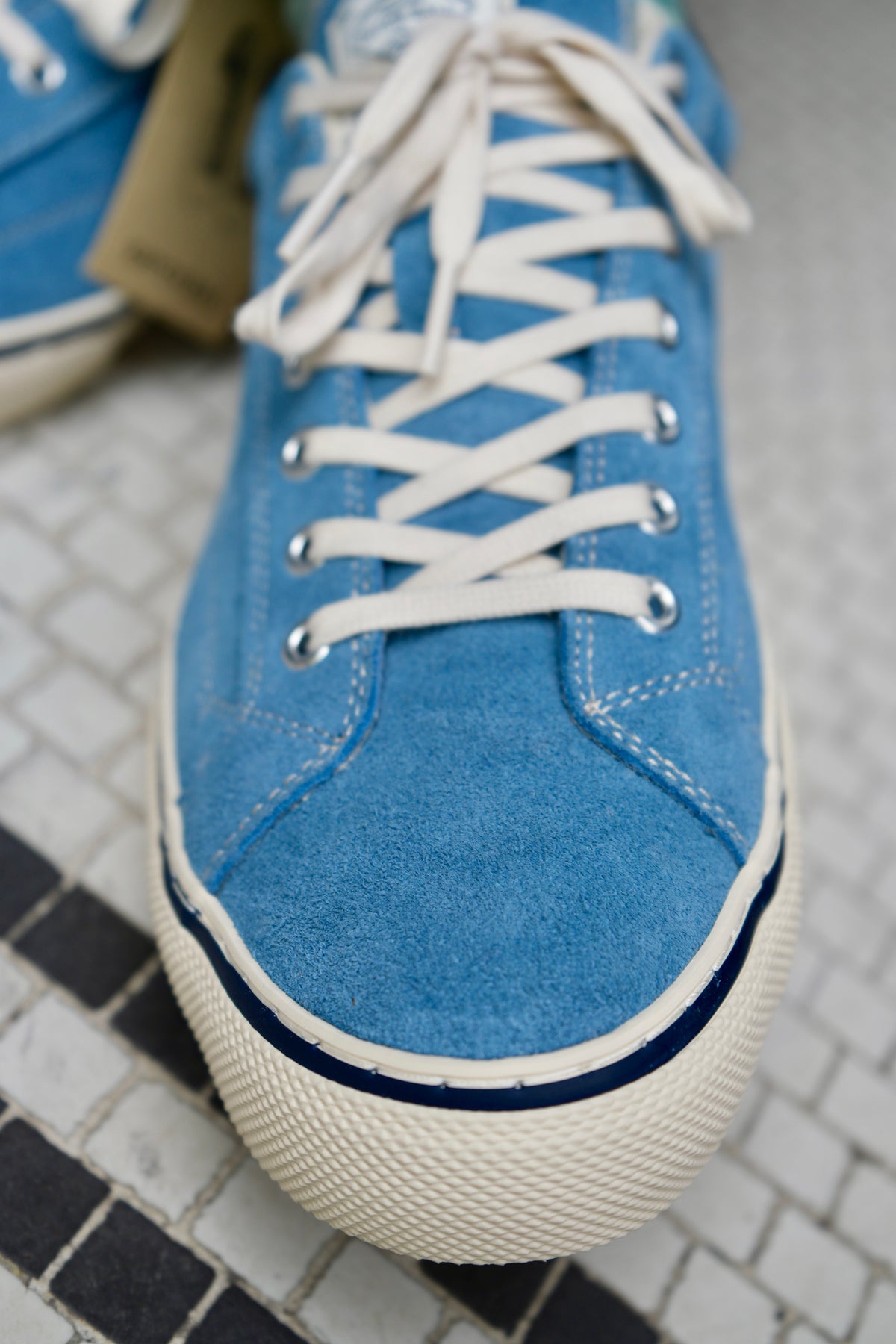 Catchball B-02 Suede Sneakers