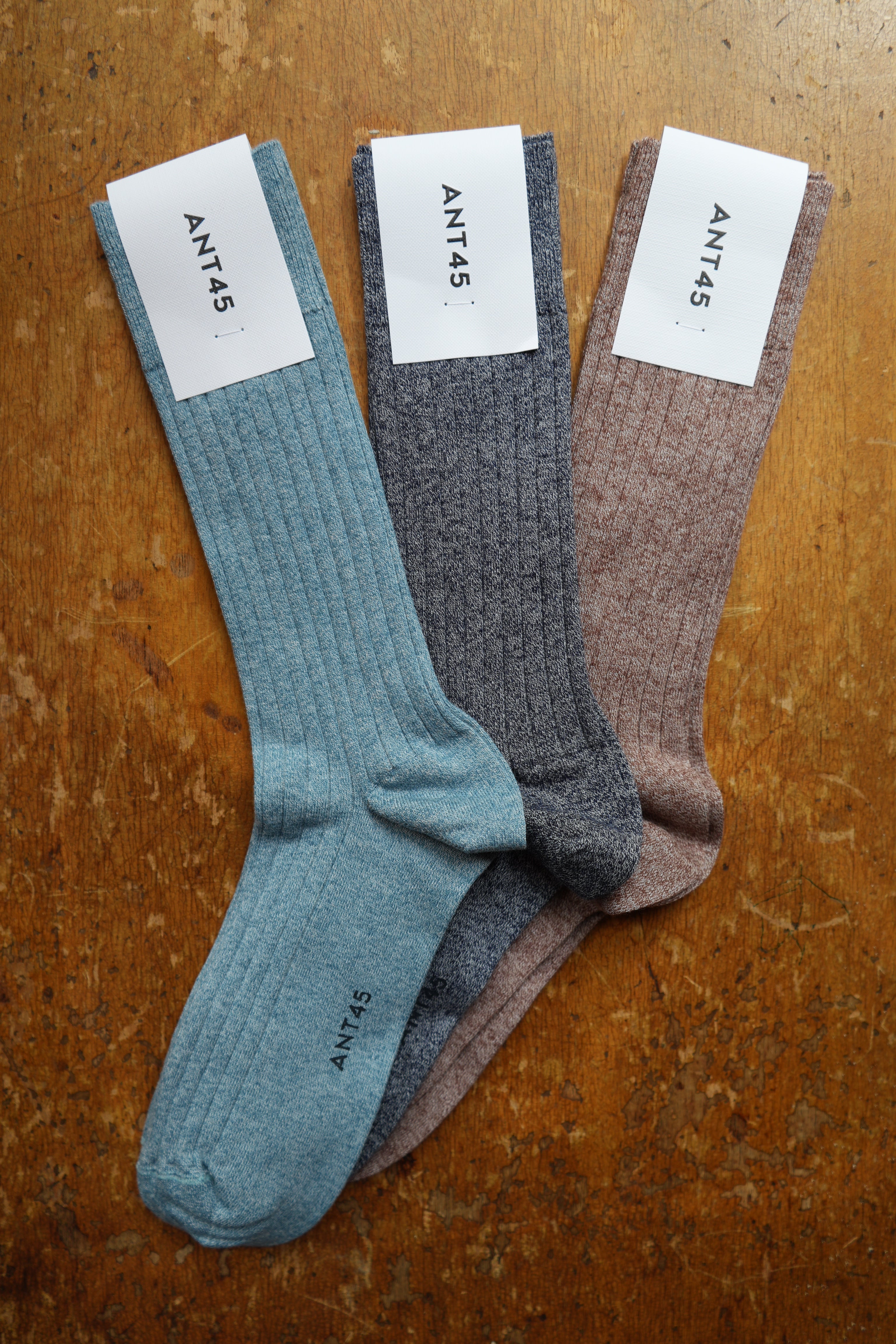 ANT45 Sable Short Socks