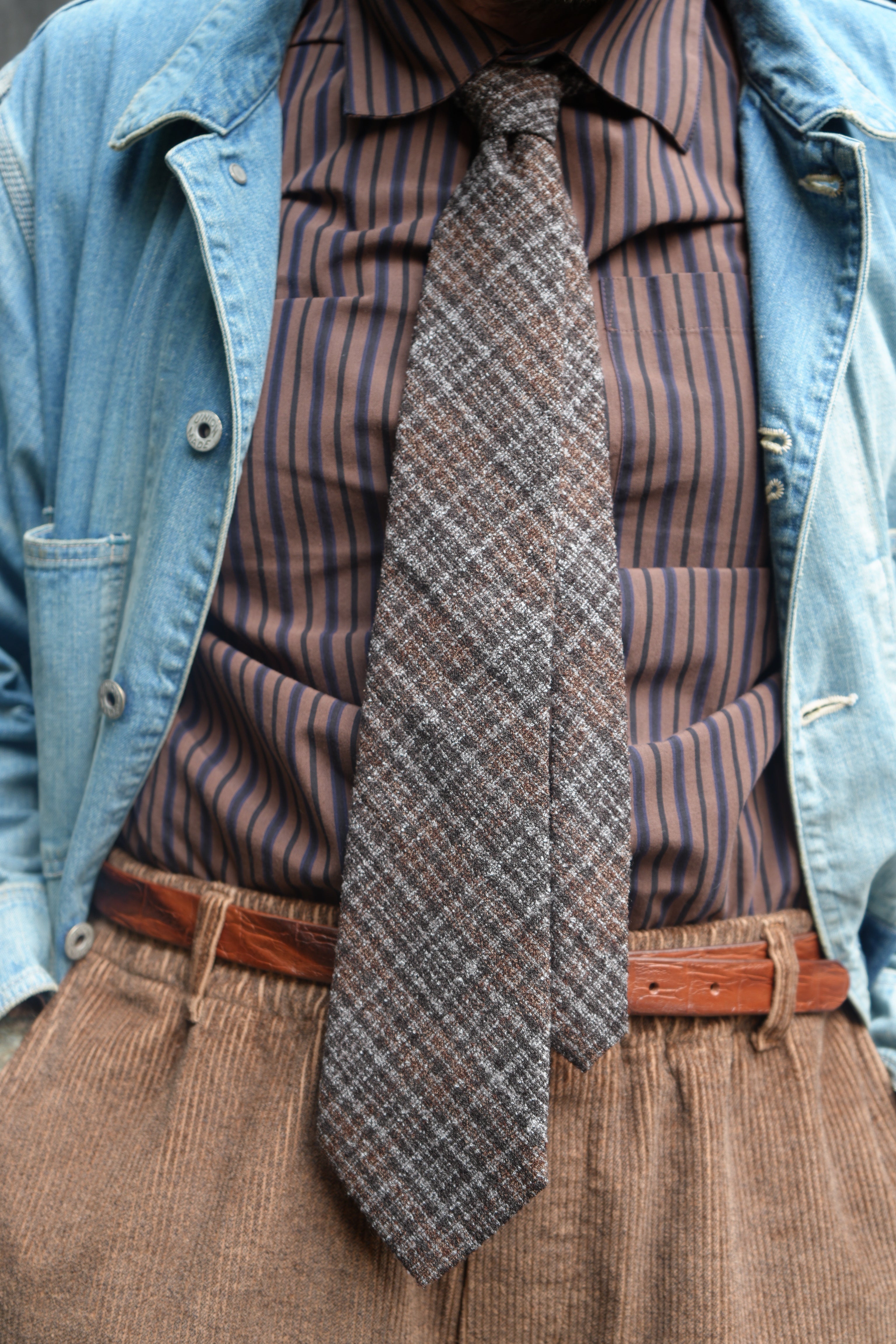 Another Aspect Another Tie 1.0