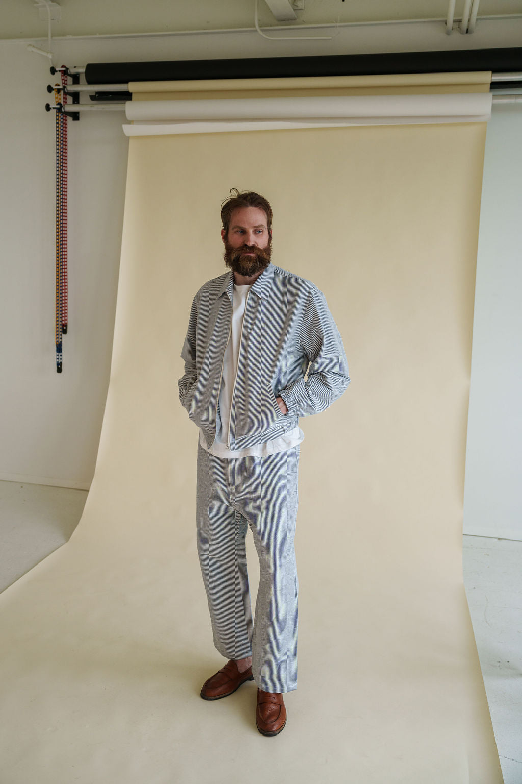 Fujito N.O.UN Belt Less Pants