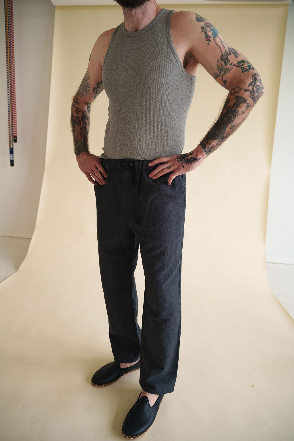 Fujito N.O.UN Belt Less Pants