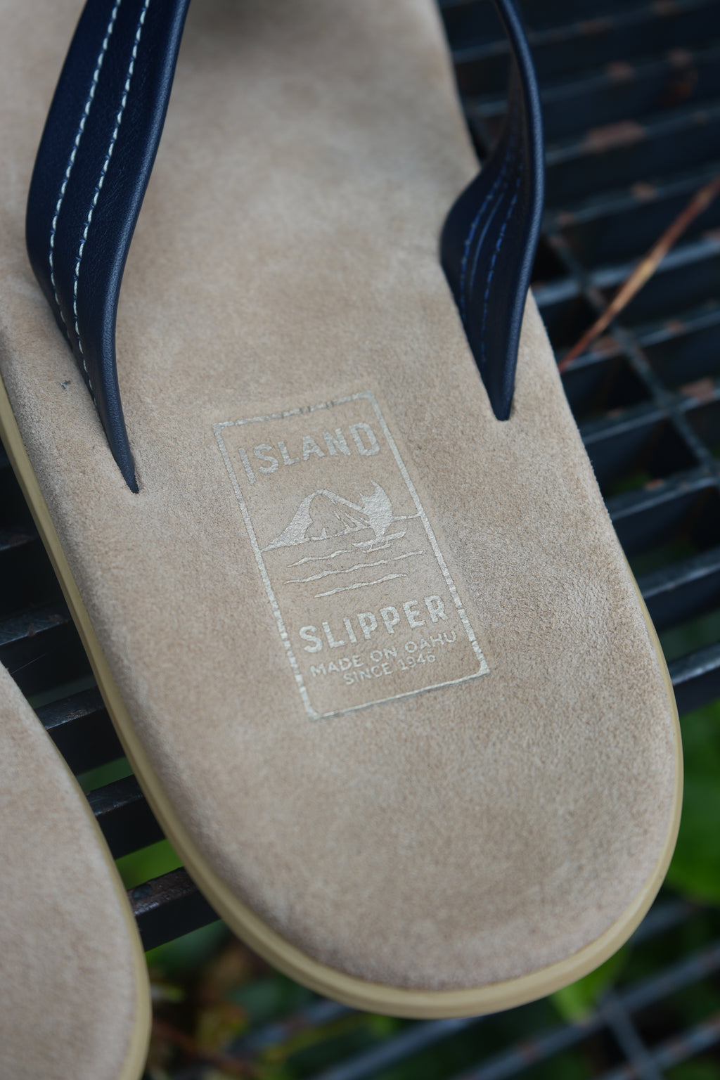 Island Slipper Leather + Suede