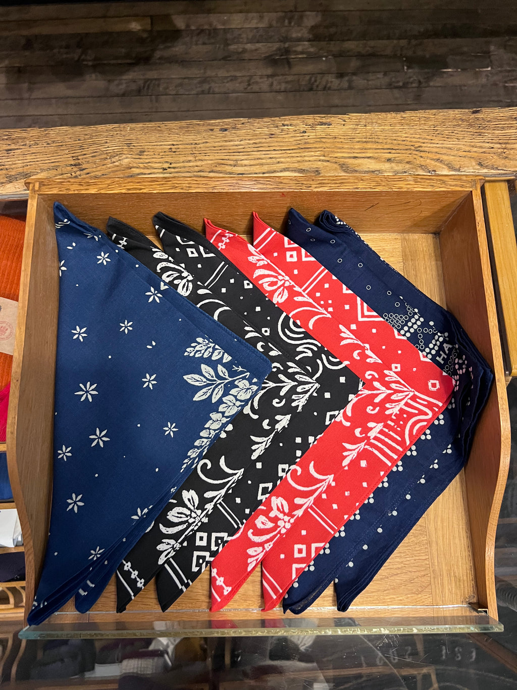 Hansen Bandana