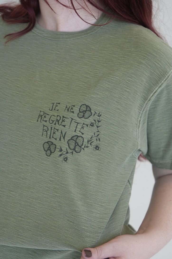 Fleurs De Bagne "Je Ne Regrette Rien" T-Shirt
