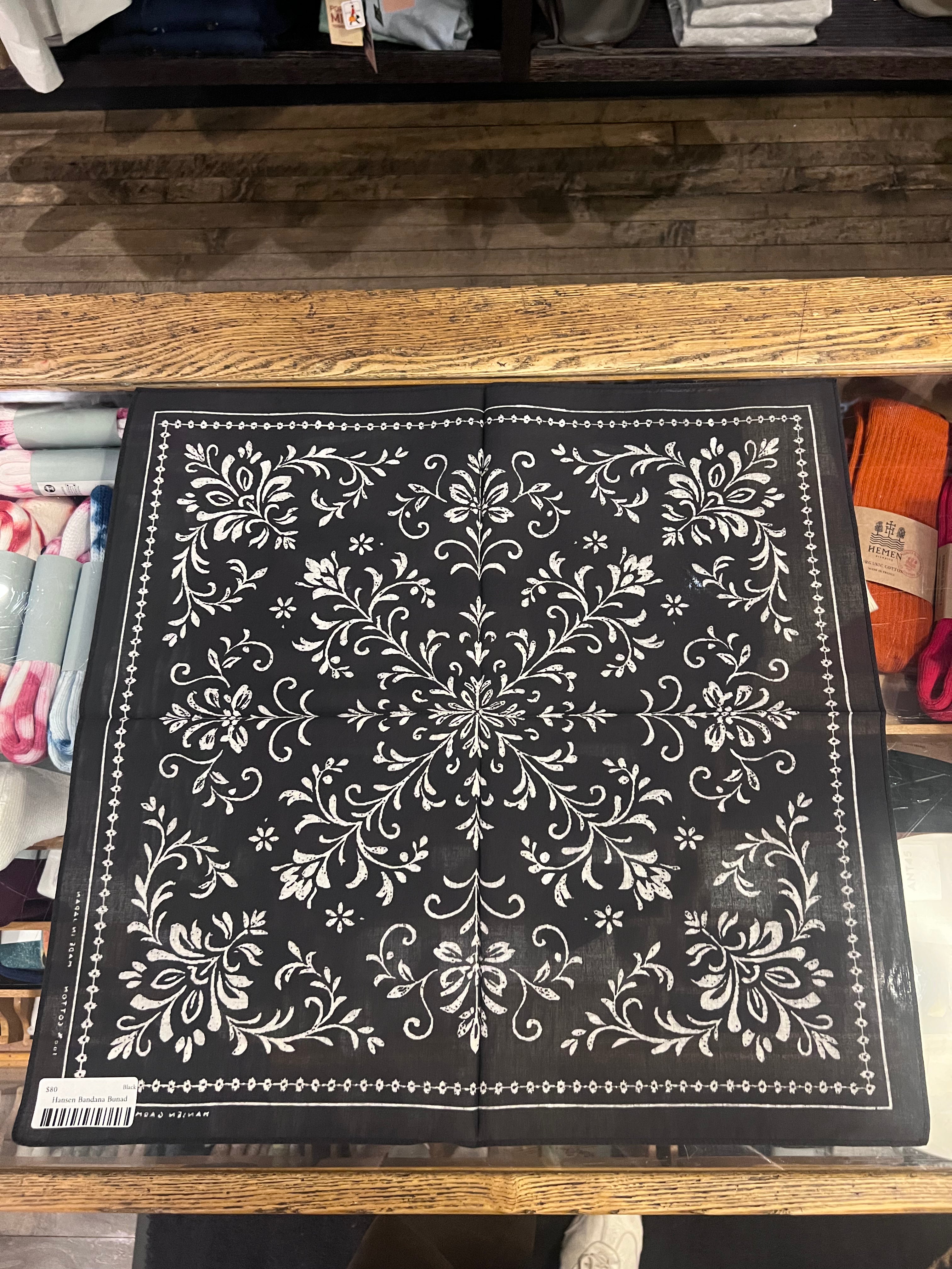 Hansen Bandana