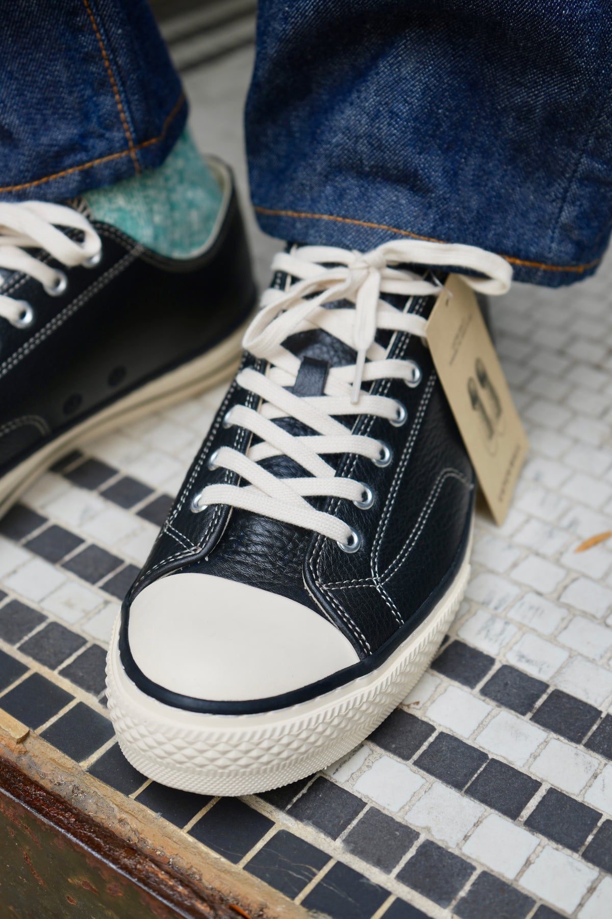 Catchball B-01 Leather Sneakers