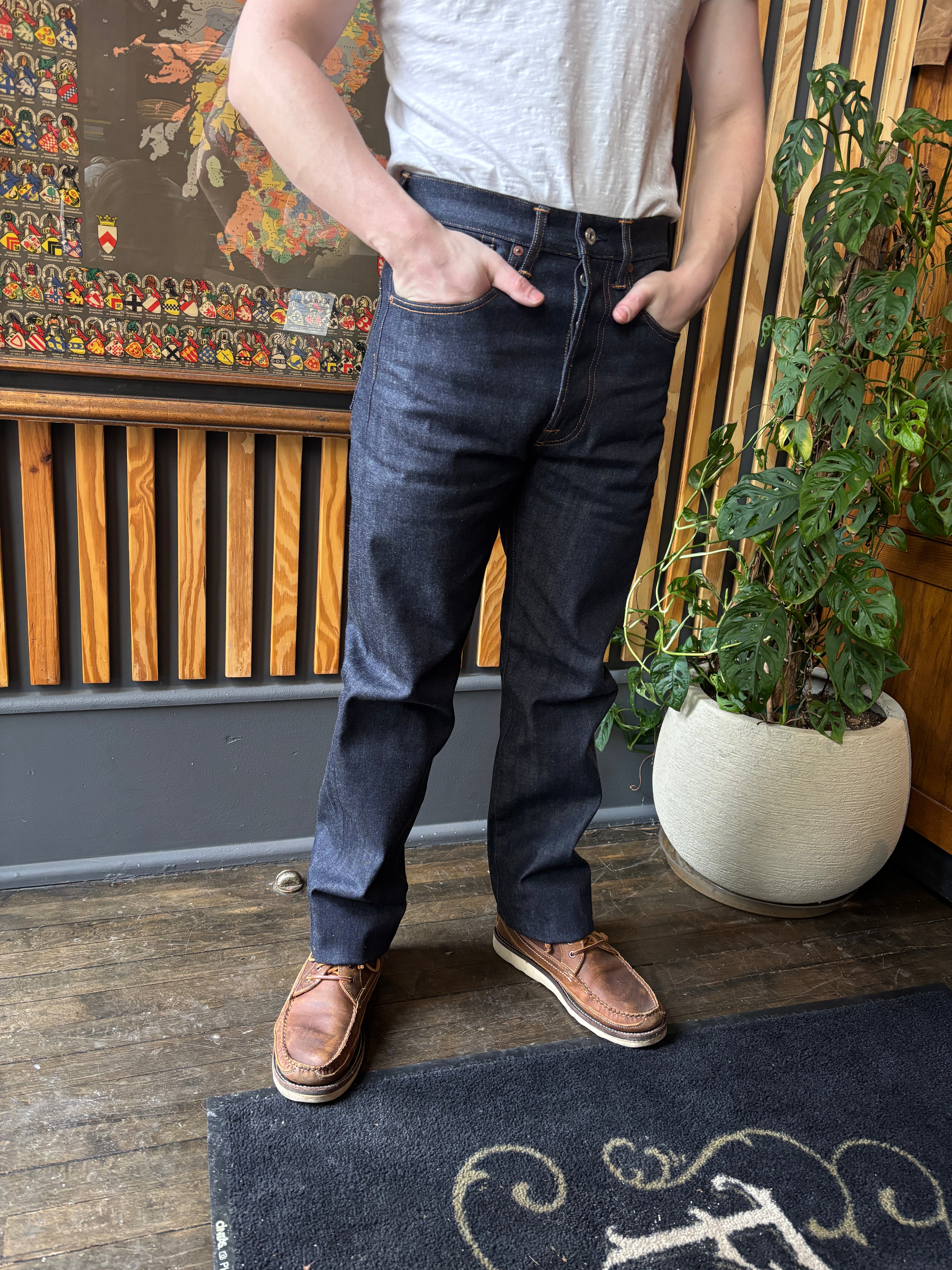 Indigofera Kain Jeans