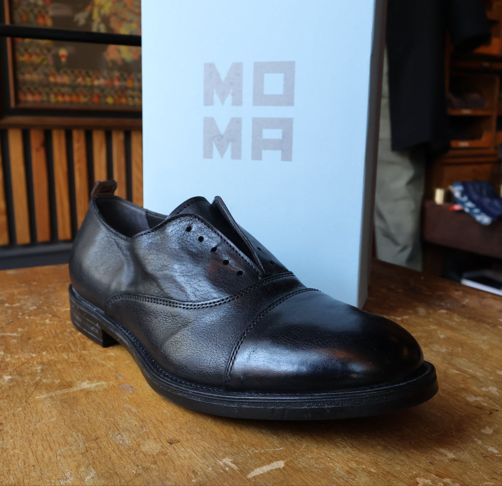 MOMA Kurni Nero Oxford