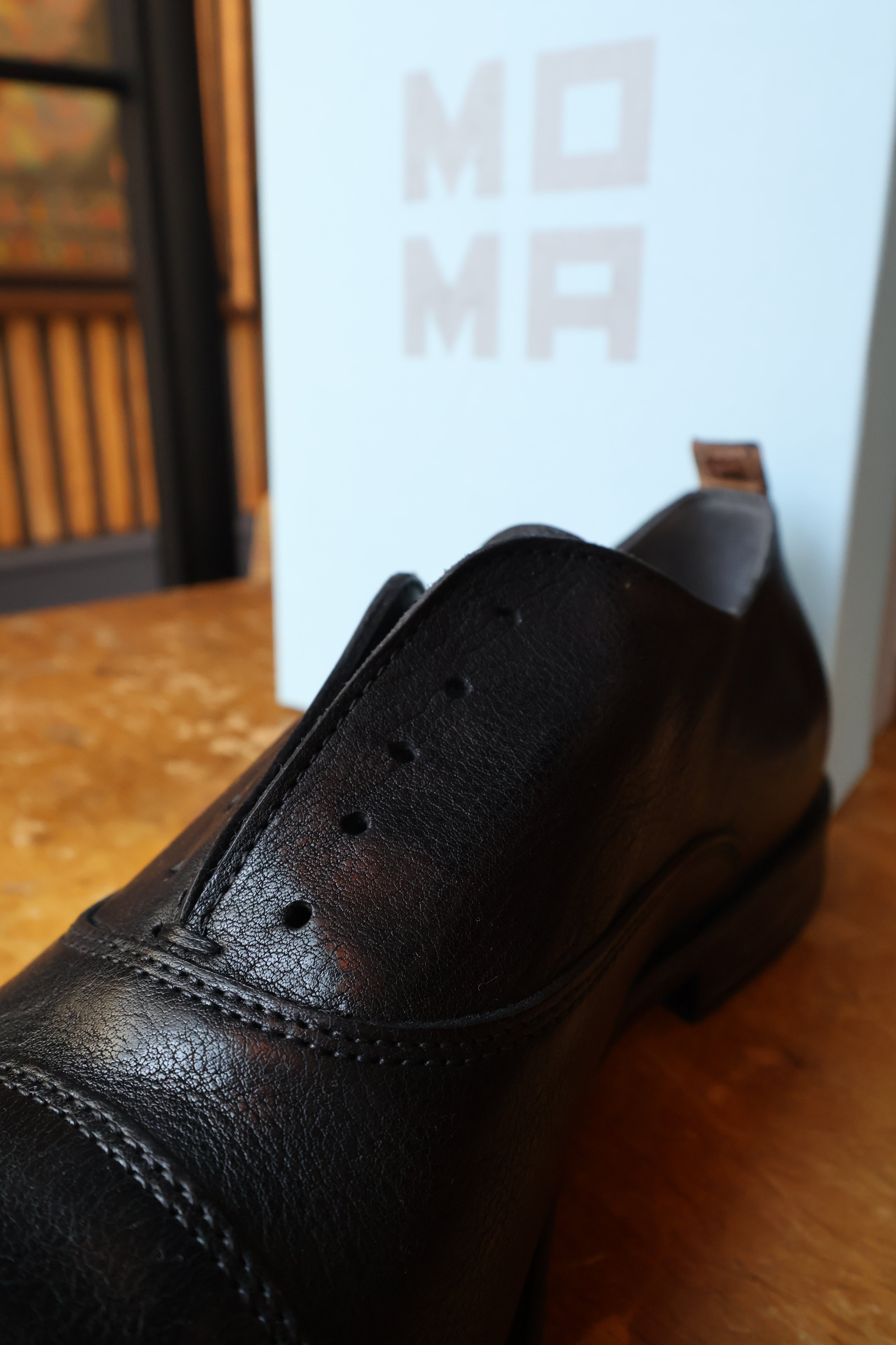MOMA Kurni Nero Oxford