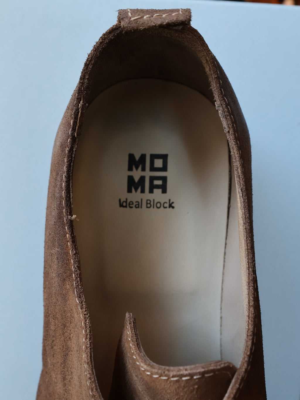MOMA Tuscany Crust Malta Derby