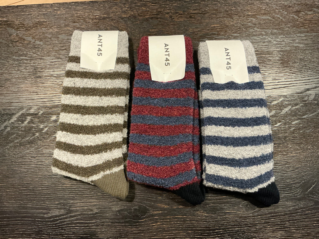 ANT45 Kuah Short Socks