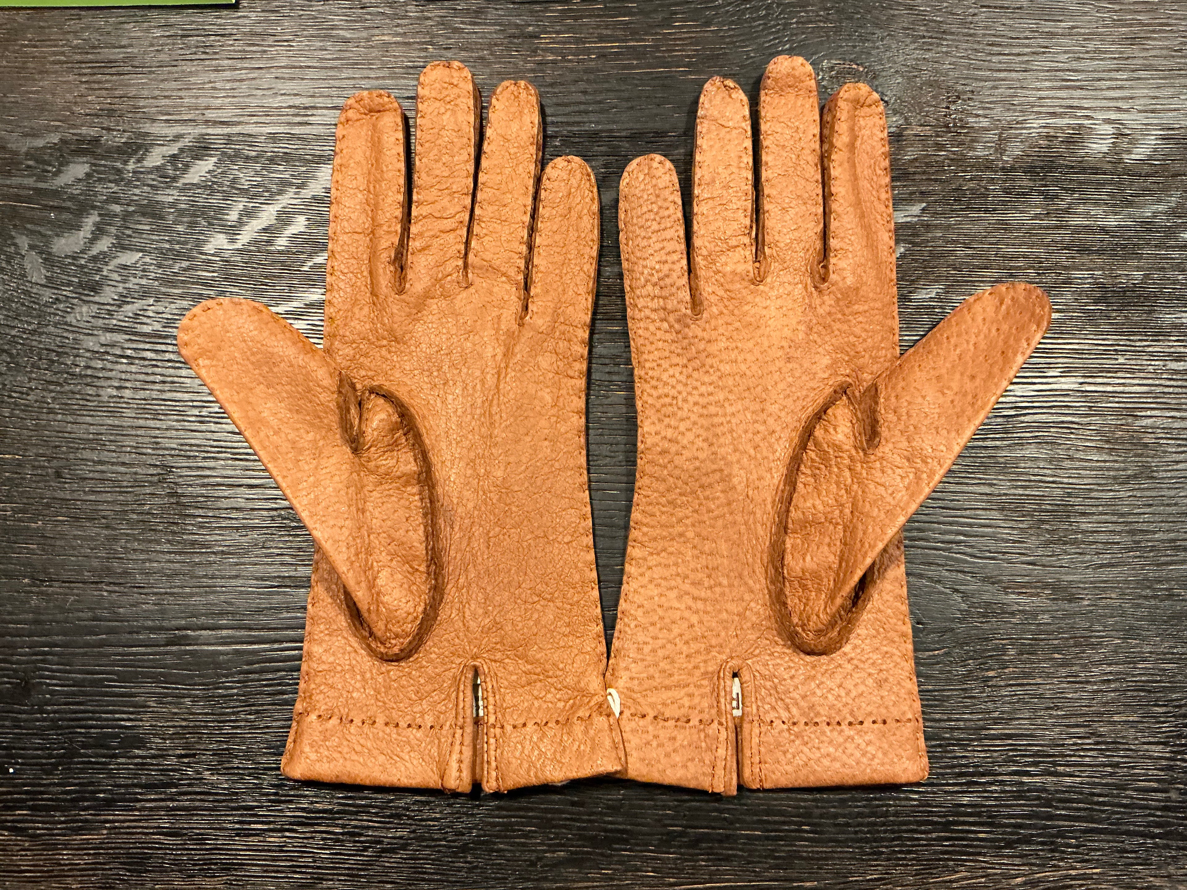 Hestra Peccary Handsewn Unlined Gloves