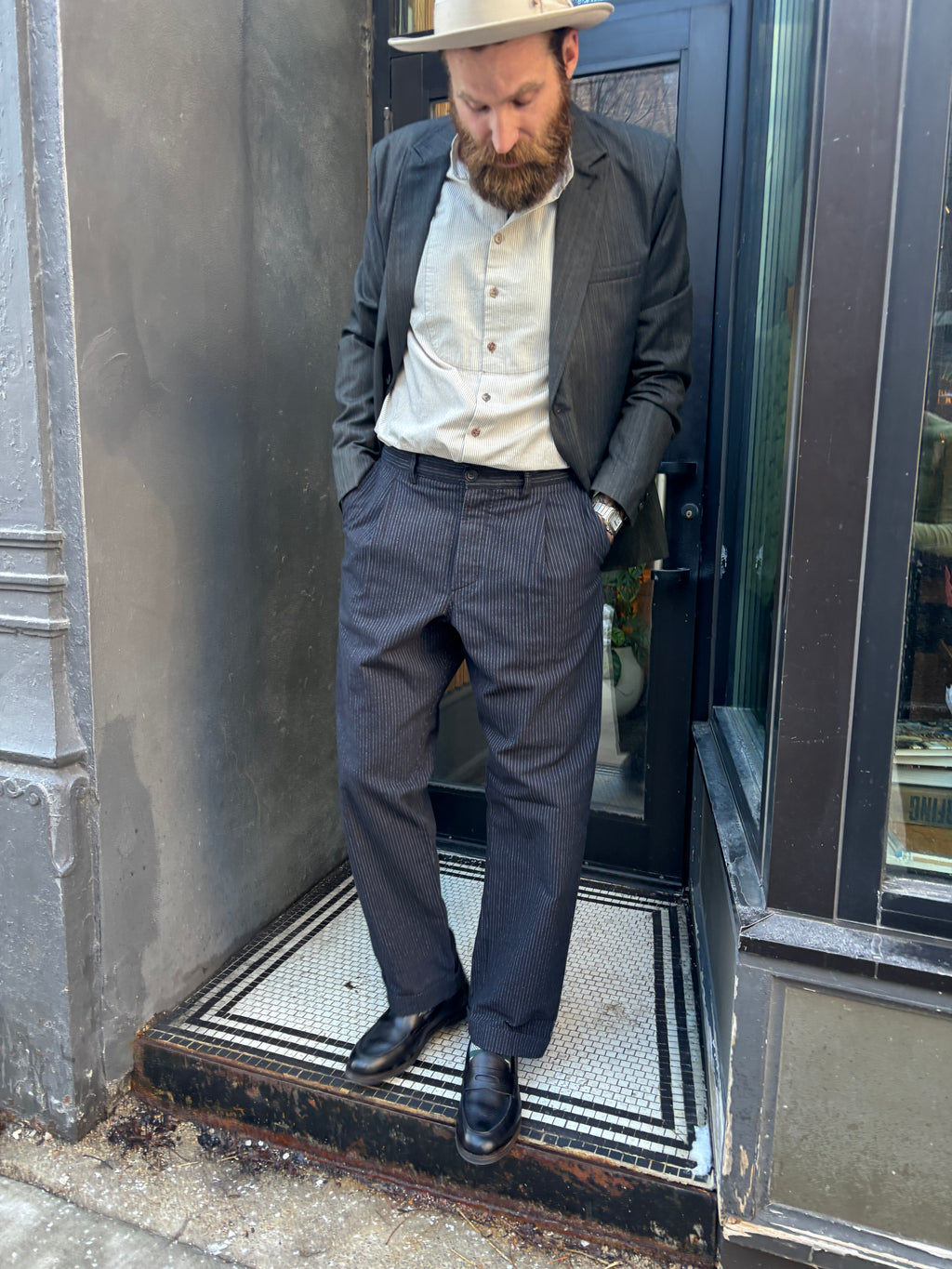 Hansen Sune Pleated Wide Cut Trouser