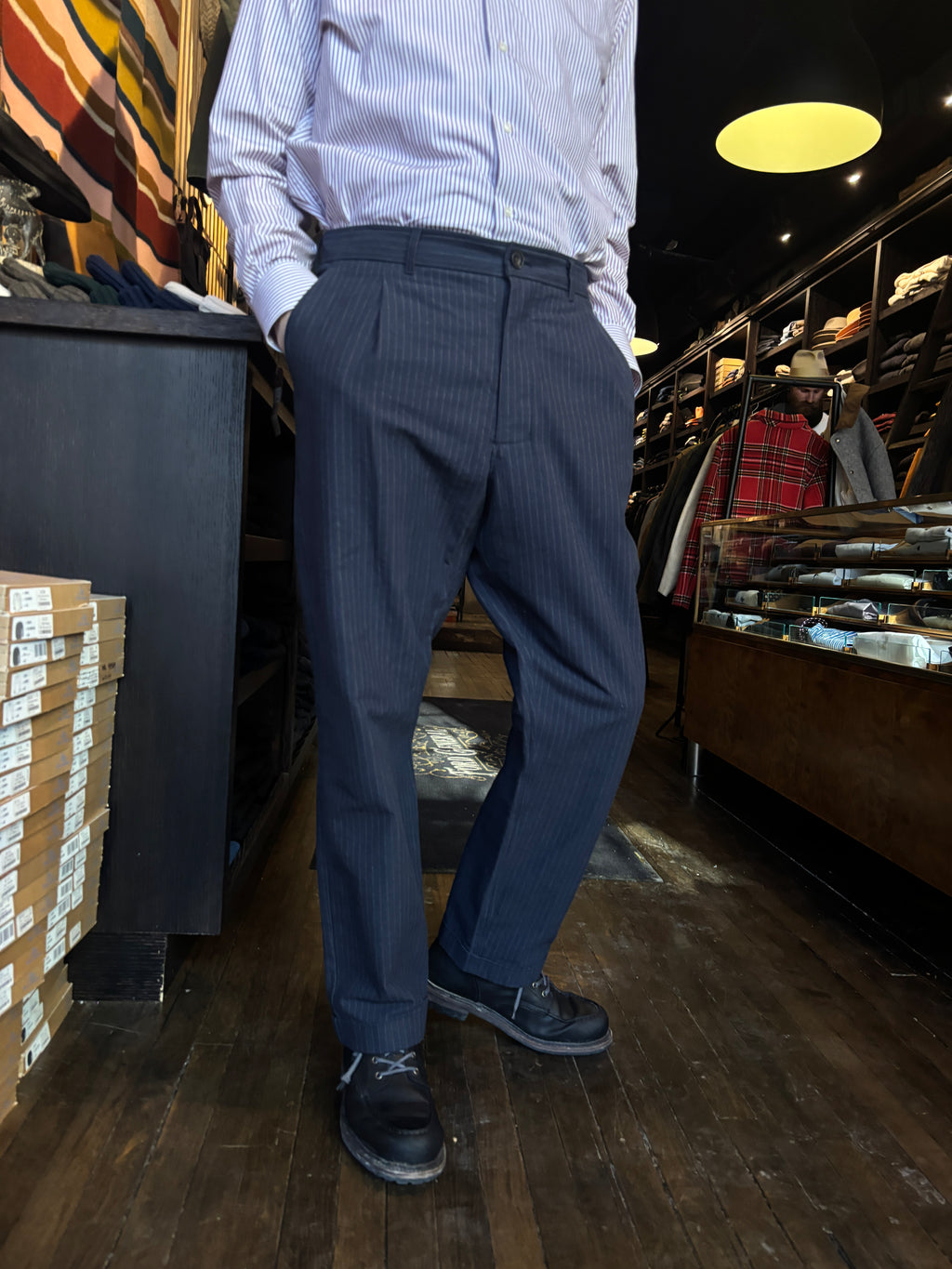 Hansen Sune Pleated Wide Cut Trouser