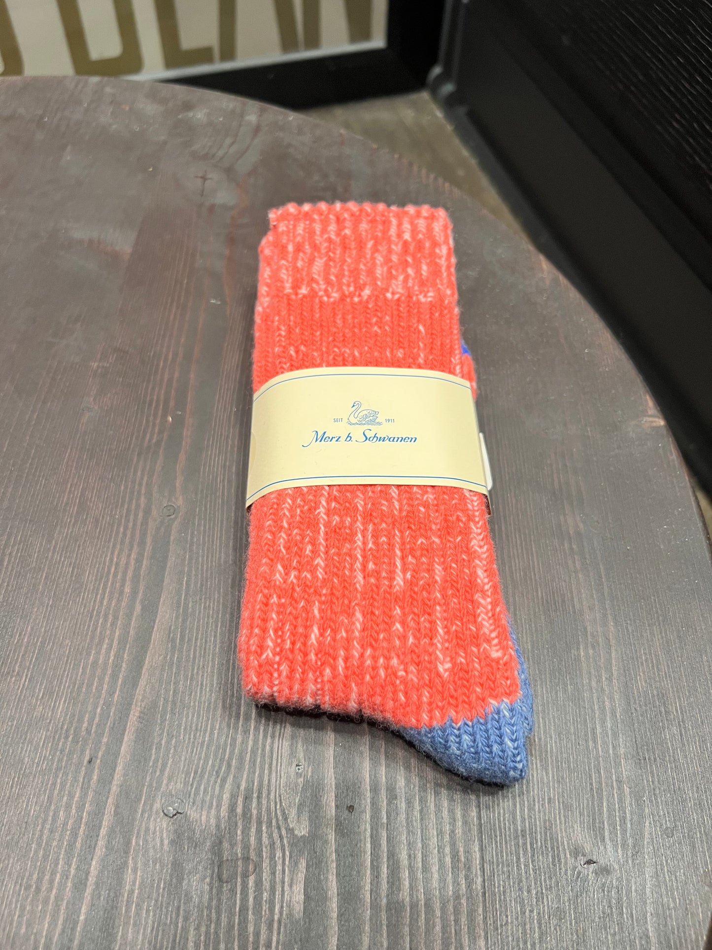 MW74 Extra-Fine Merino Wool Sock