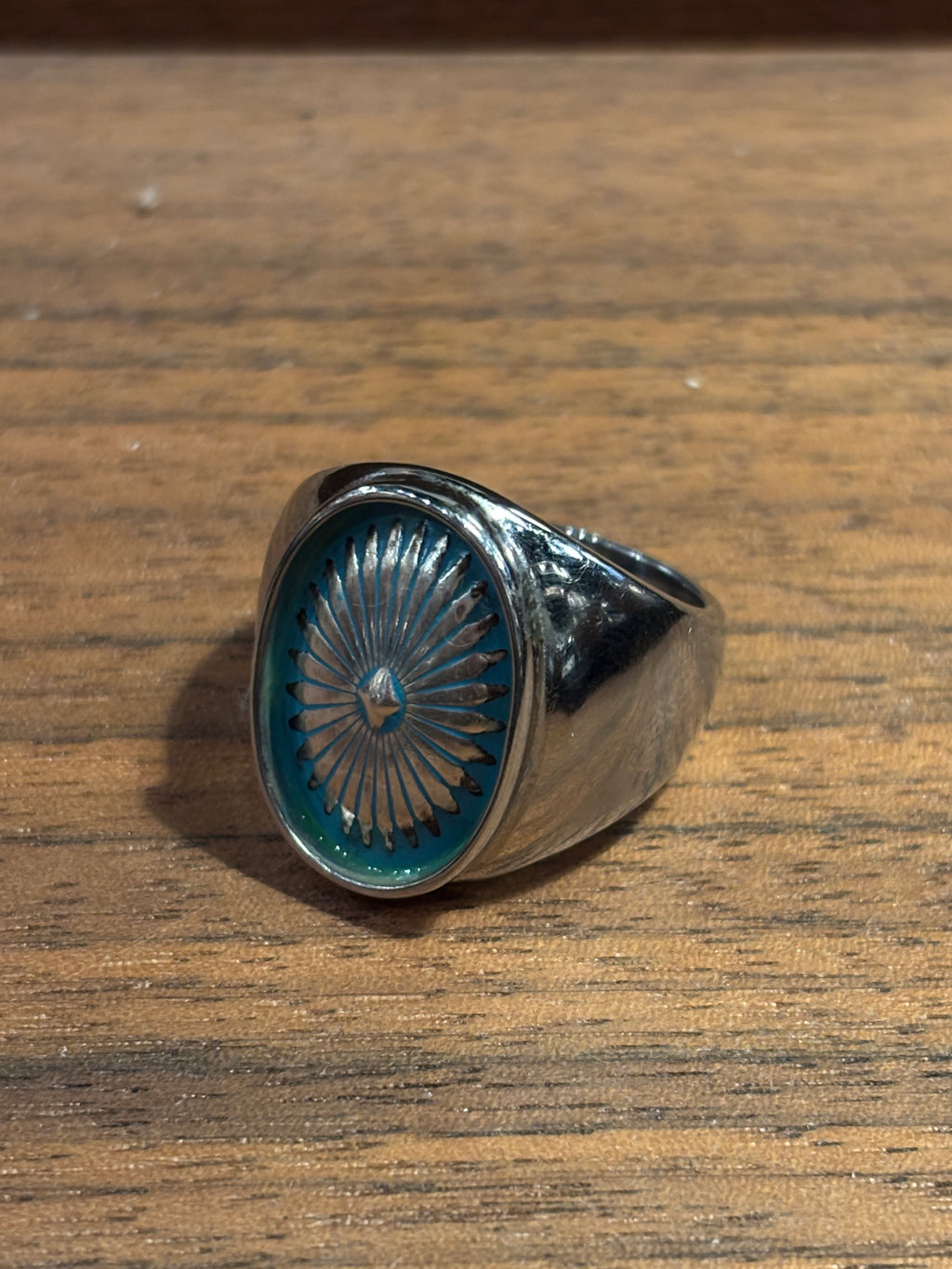 B173 Chevaliere Concho Turquoise