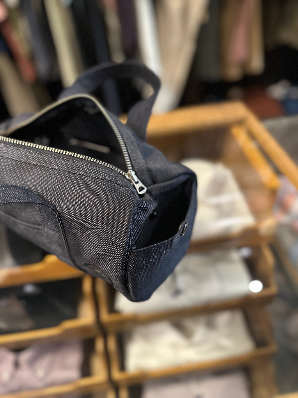 Smoky Boston Bag