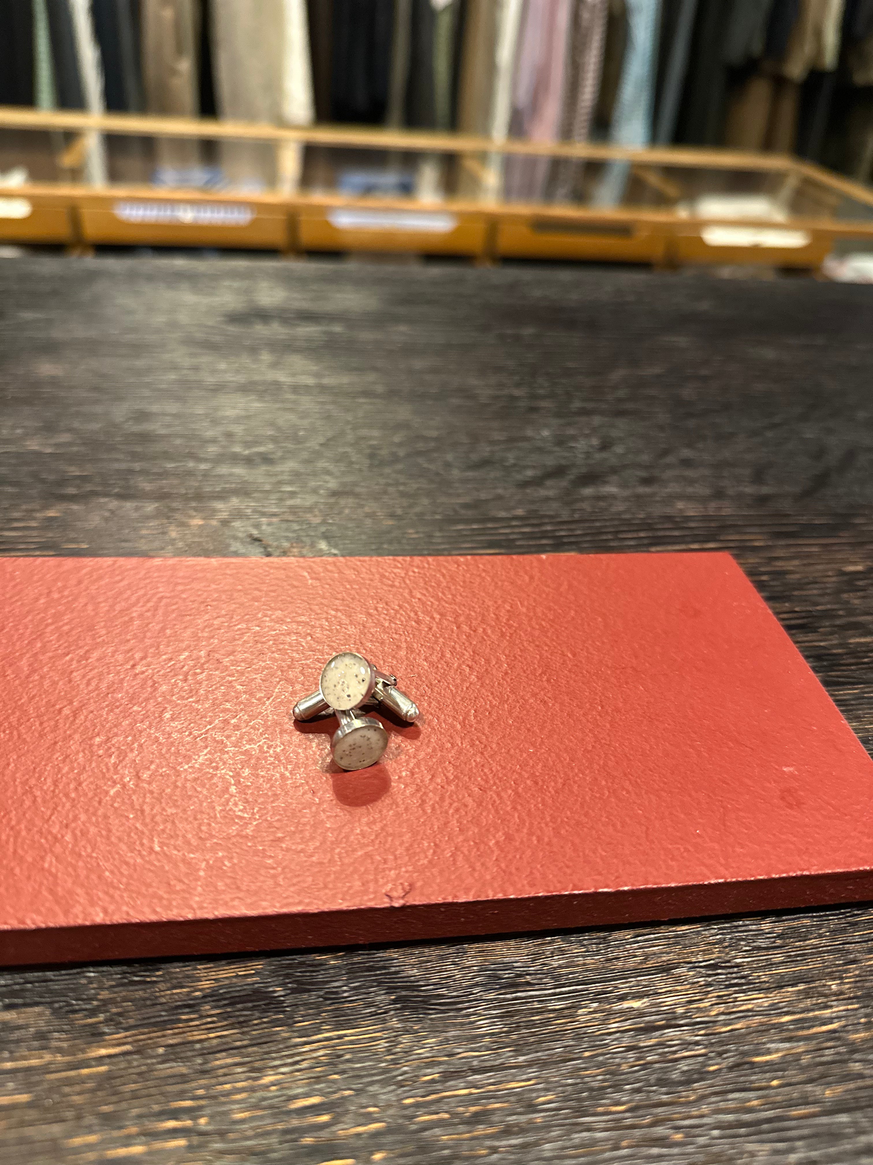 Cufflinks