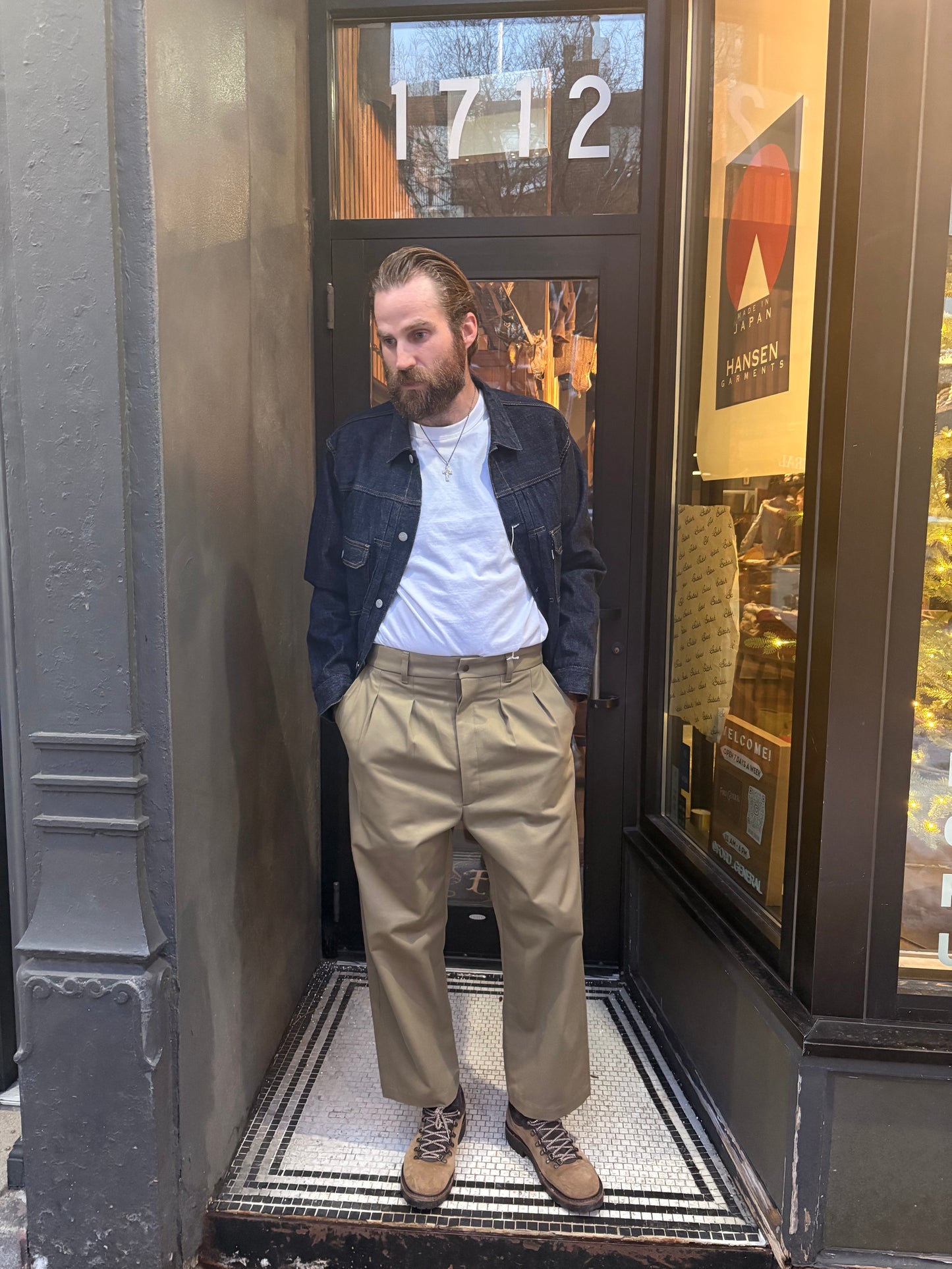 Fujito Two Tuck Trouser