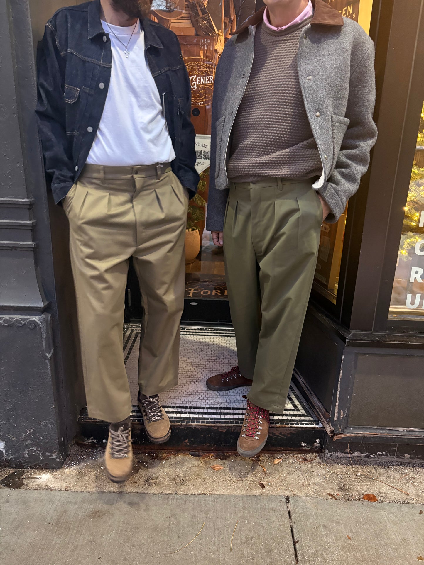 Fujito Two Tuck Trouser