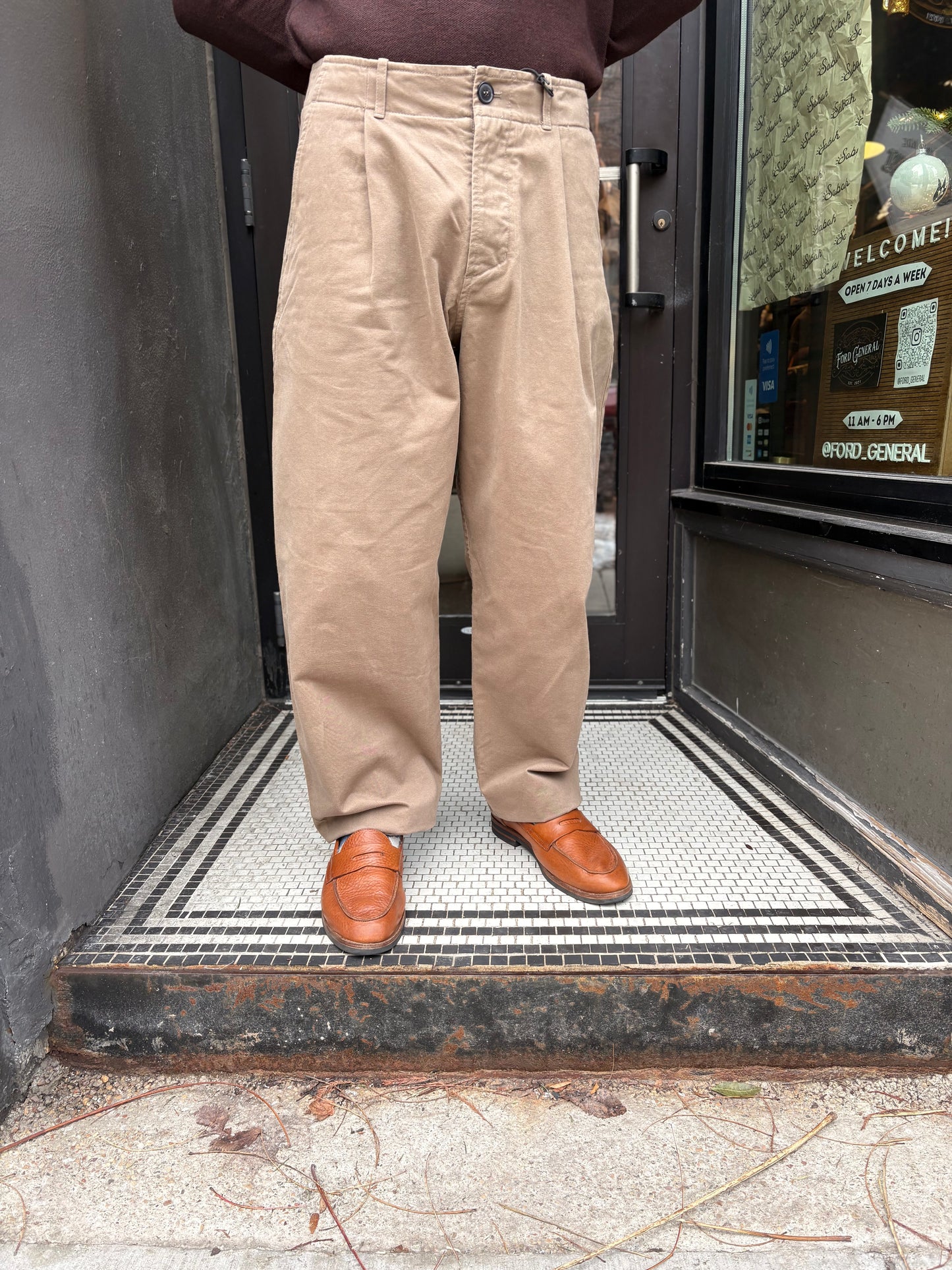 Hansen Bobby Wide Pleated Trouser