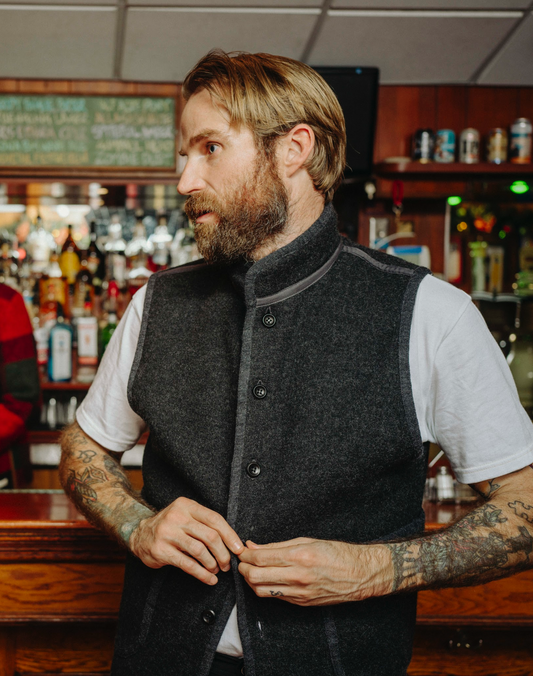 Fleurs de Bagne "Col Officer" Vest