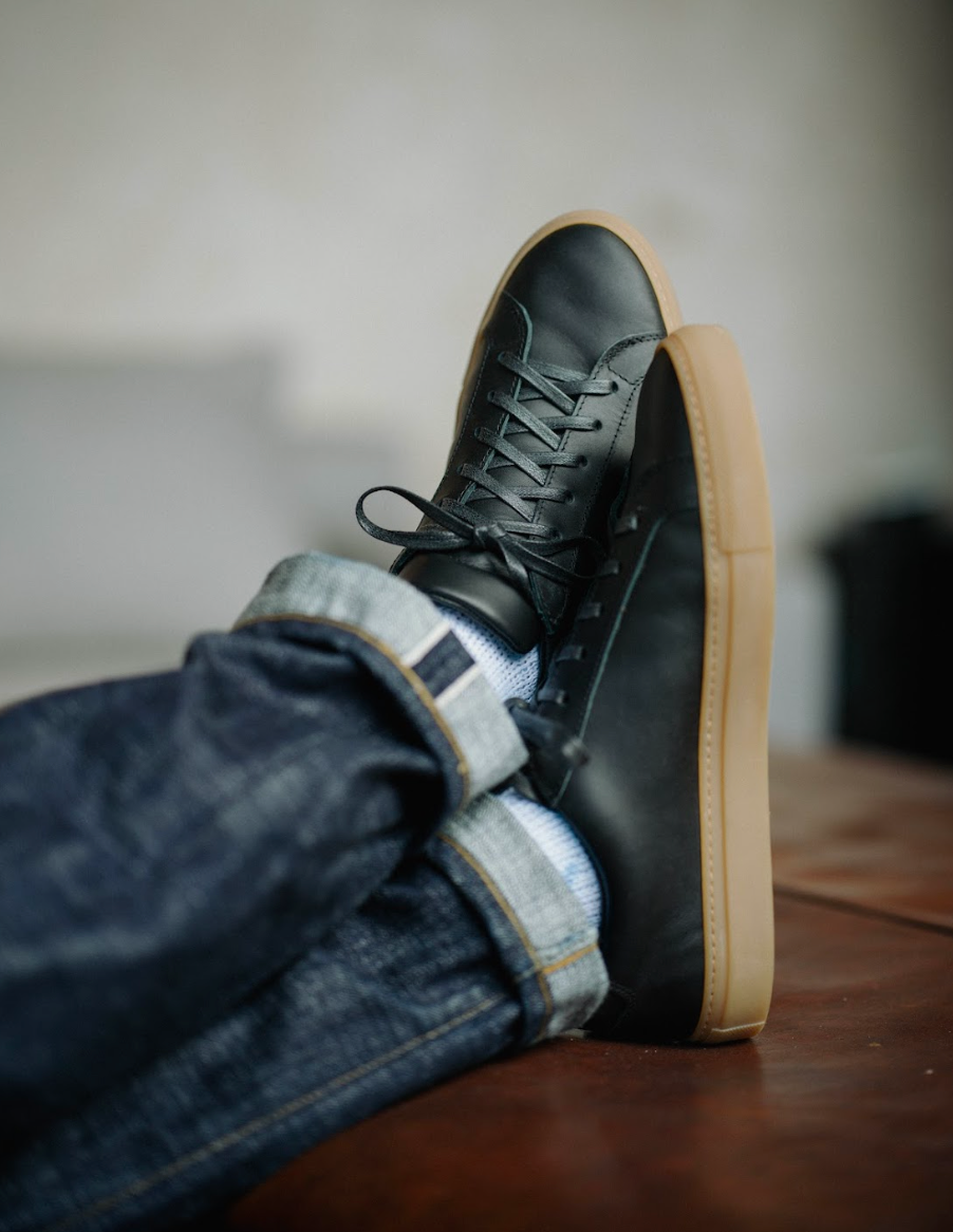 James Court Lo Top Sneaker