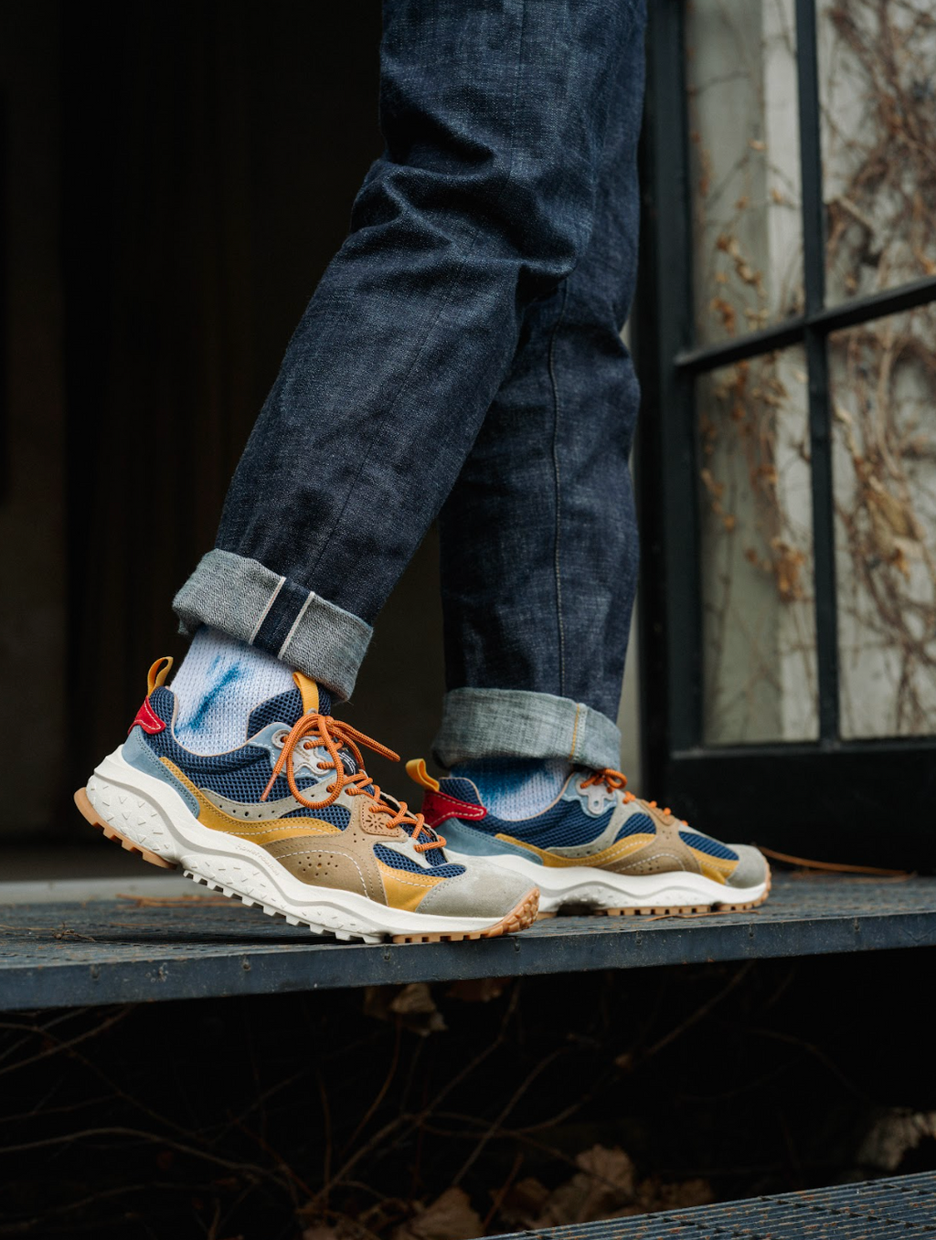 Flower Mountain Wave Man Suede/Mesh Sneaker